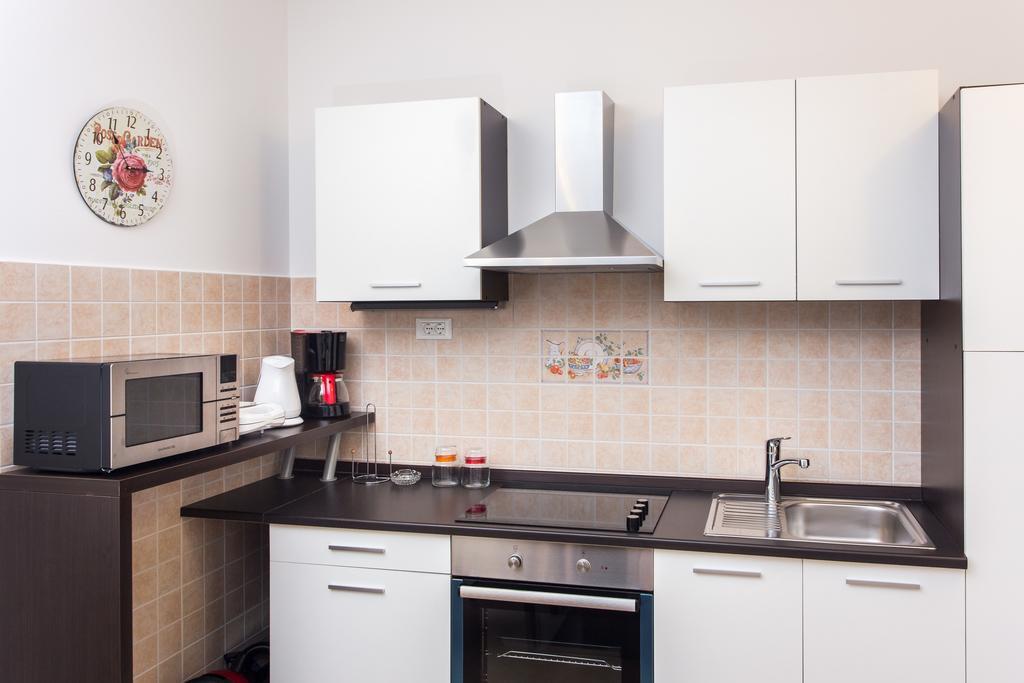 Nila's Place Apartment *